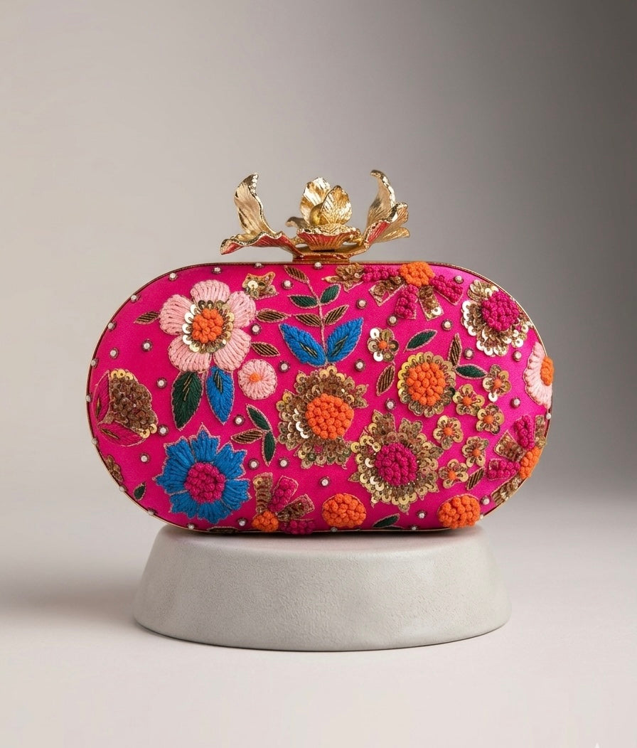 Beaded handbags & clutch