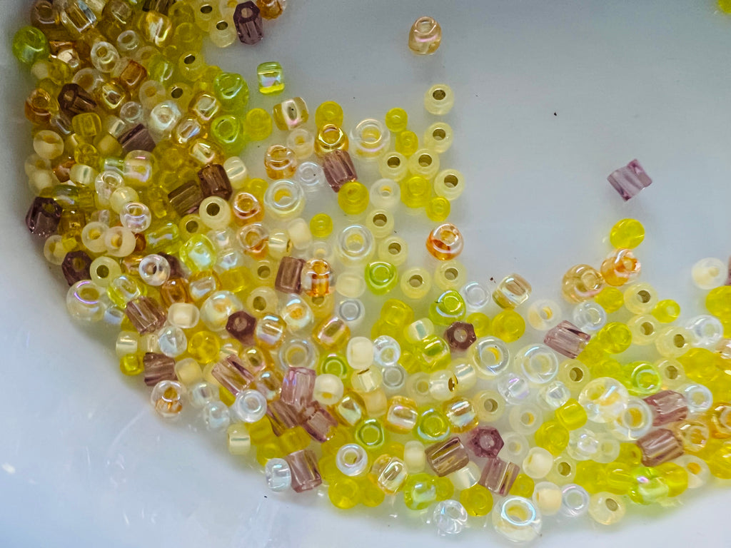Lemon twist Mix Czech seed beads, size 11/0 and 12/0 2mm,3mm cubic beads 30 grams, C02