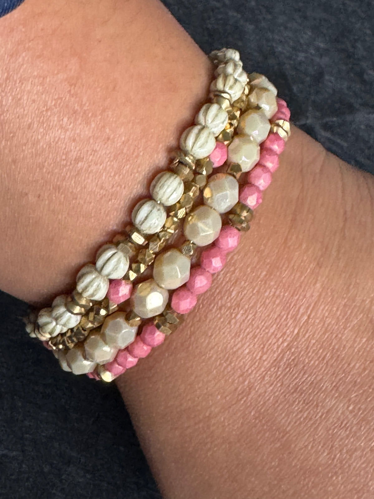 Beaded bracelet/ Wrap bracelet / memory wire bracelet / seed beads bracelet / bohemian bracelet /gift for her