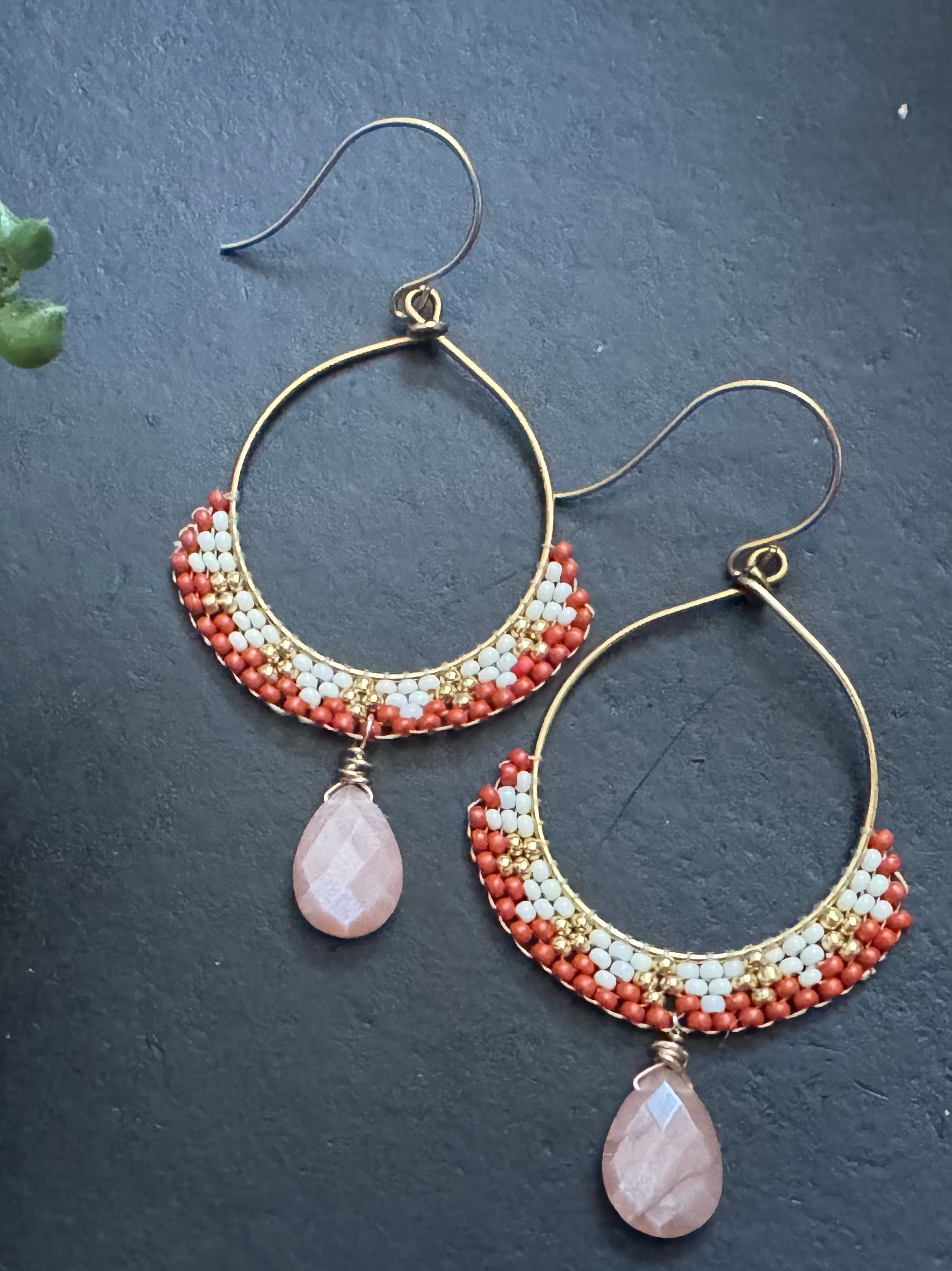 Colorido Statement beaded earrings, handmade boho earrings, seed bead earrings, bead weave earrings, lead and nickel free