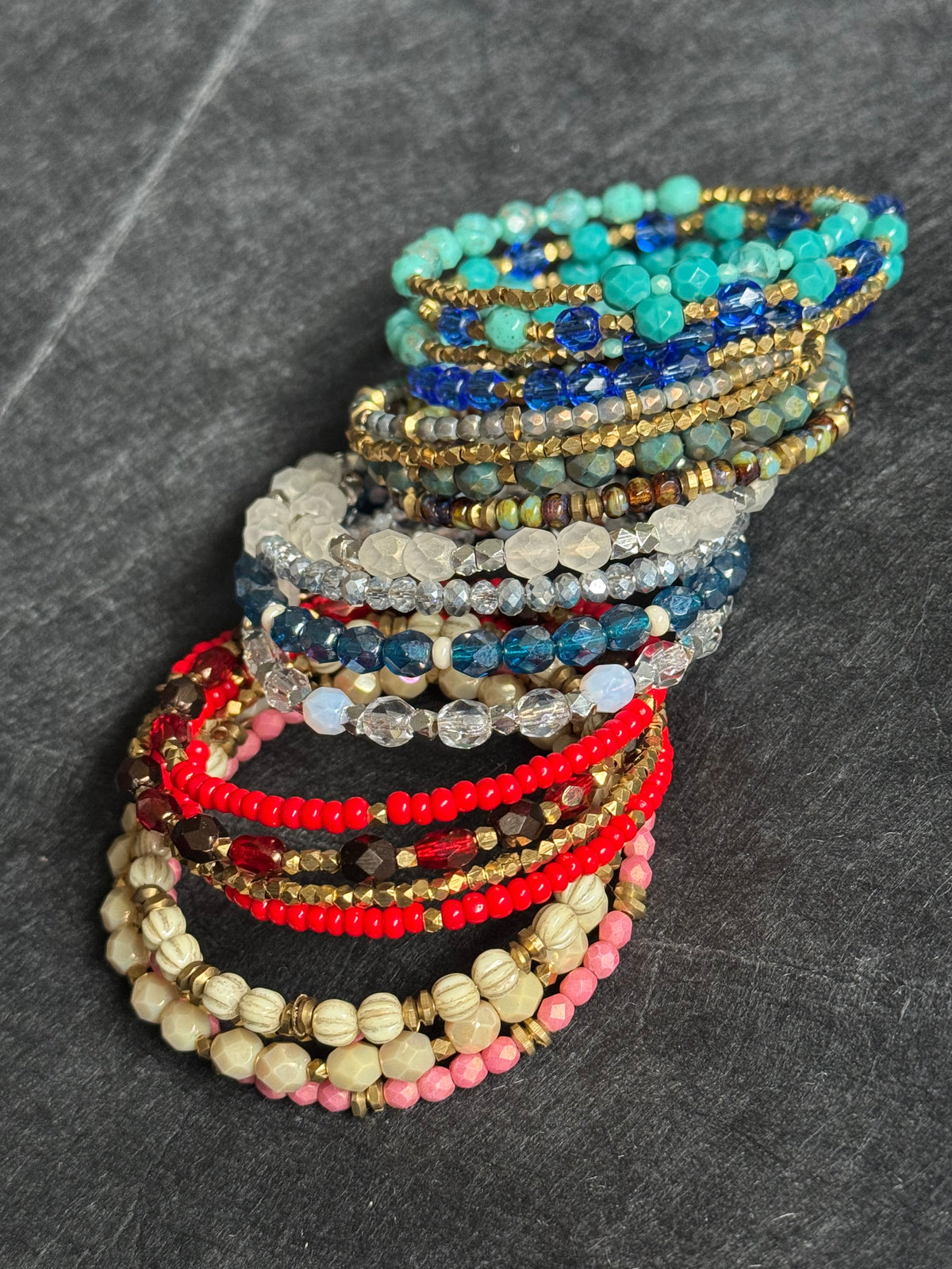 Beaded bracelet/ Wrap bracelet / memory wire bracelet / seed beads bracelet / bohemian bracelet /gift for her