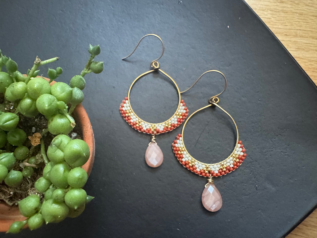 Colorido Statement beaded earrings, handmade boho earrings, seed bead earrings, bead weave earrings, lead and nickel free