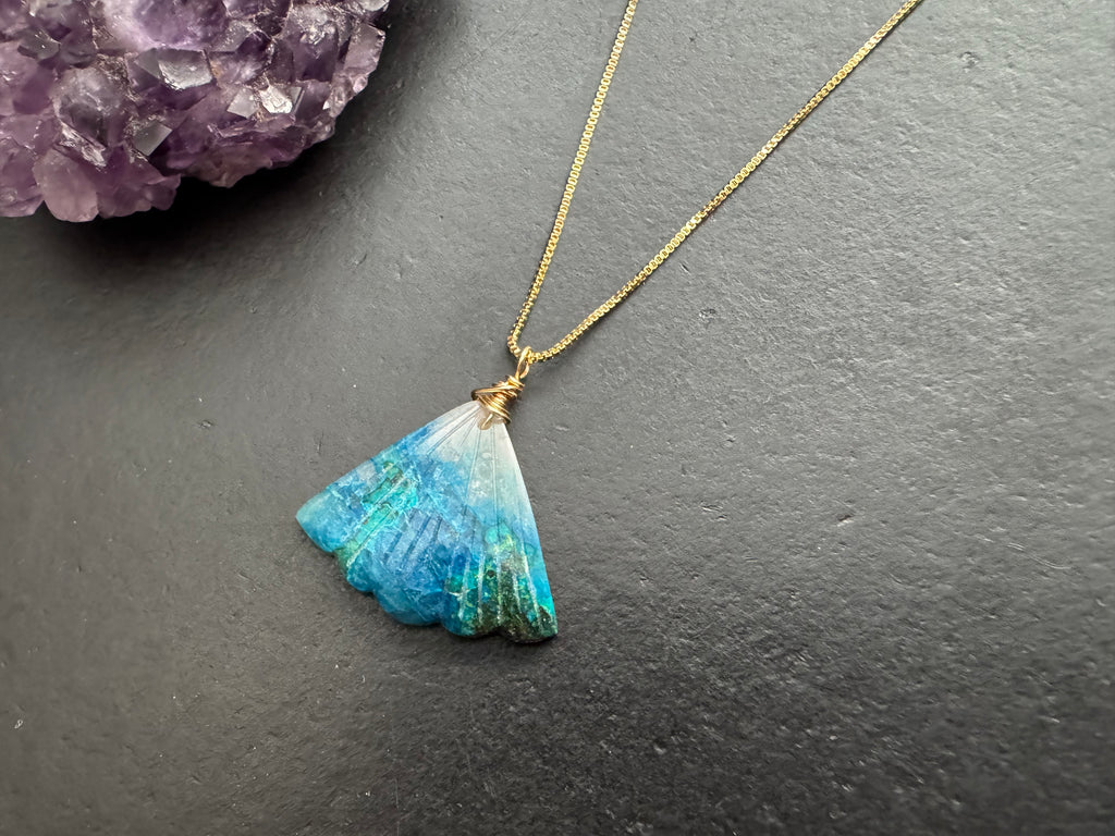 Chrysocolla pendant , gifts for her, layering necklace, 18k gold chain, adjustable anti tarnish chain