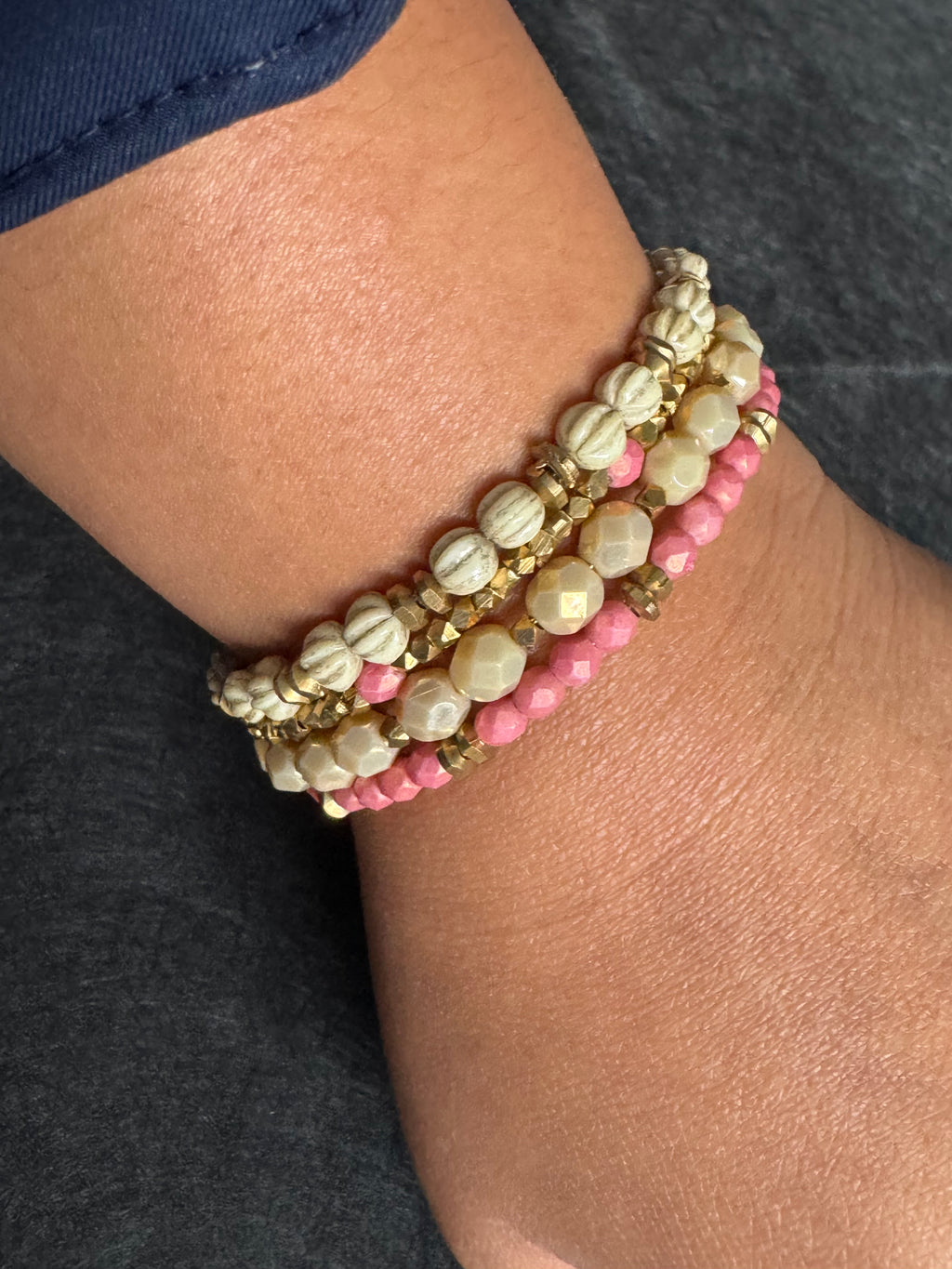 Beaded bracelet/ Wrap bracelet / memory wire bracelet / seed beads bracelet / bohemian bracelet /gift for her