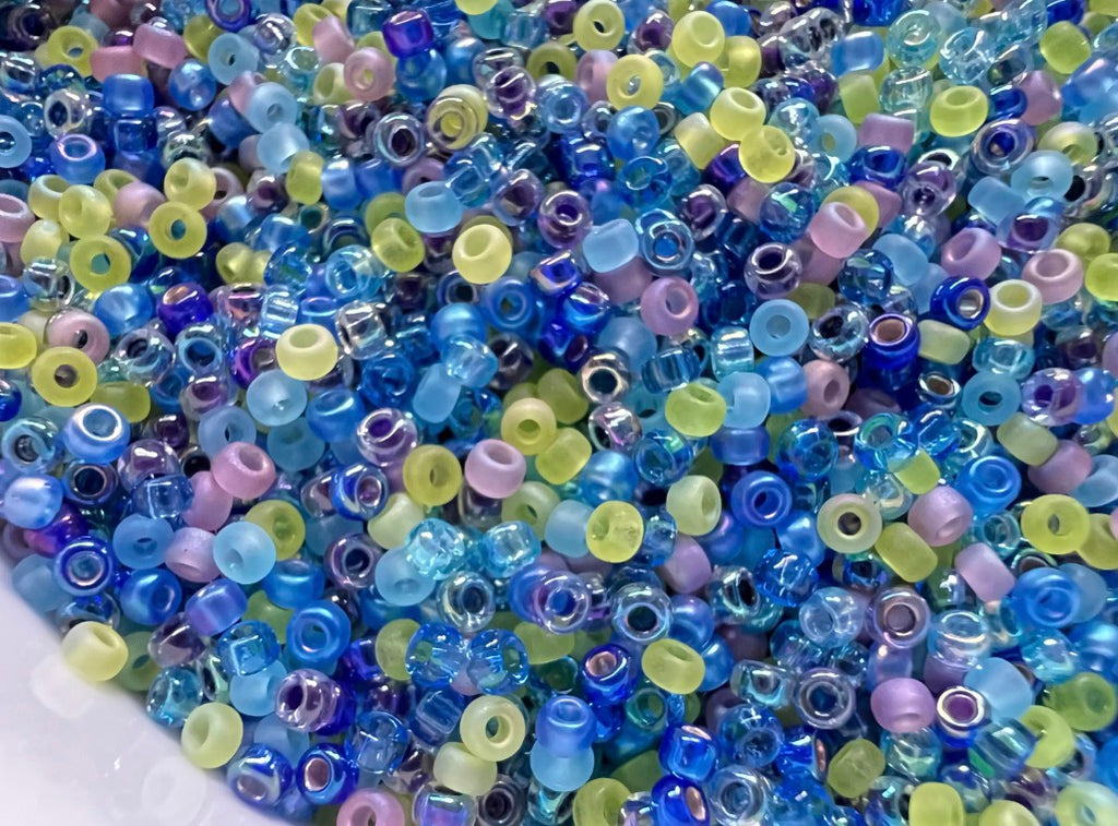 Monday blues mix, seed beads mix, size 11/0, 30 grams