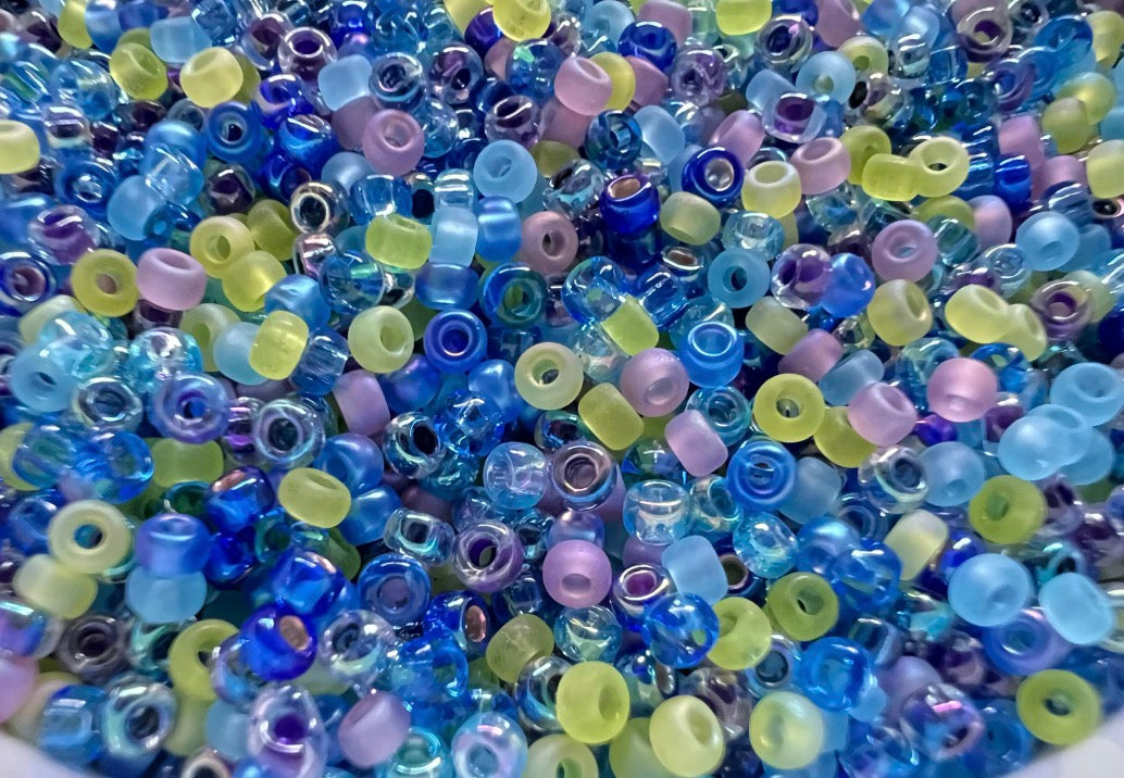 Monday blues mix, seed beads mix, size 11/0, 30 grams