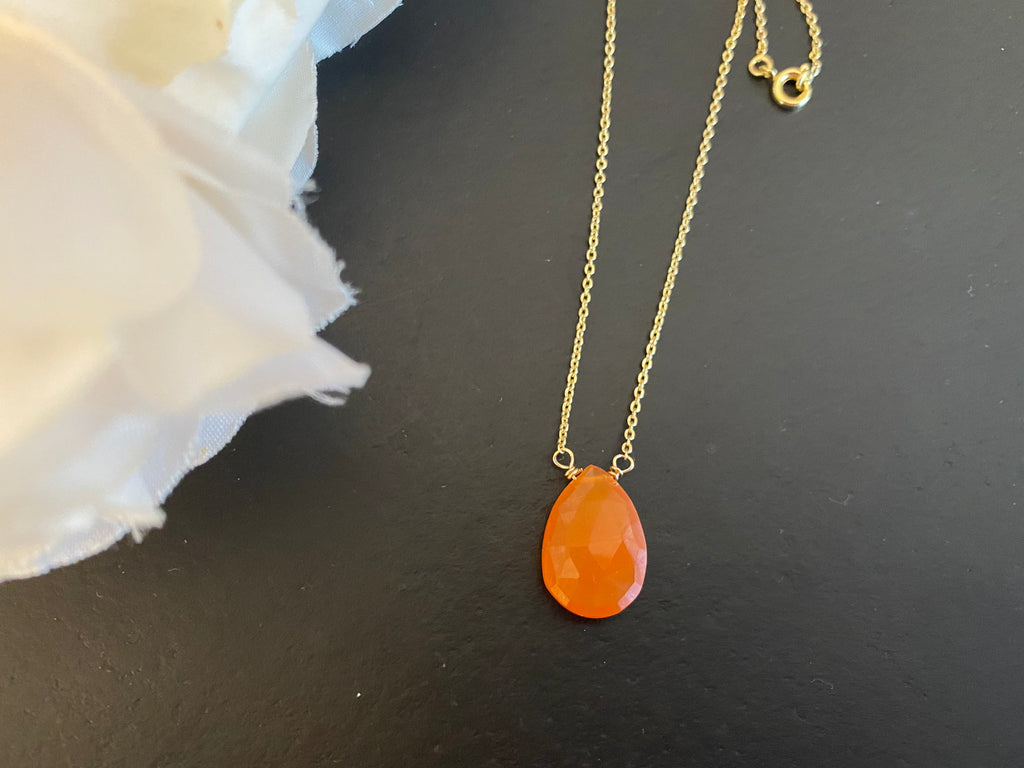 Carnelian pendant , gifts for her, layering necklace, 14k gold chain, anti tarnish chain, july birthstone