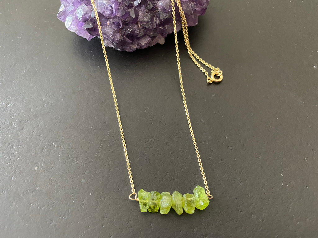 August birthday gift, Peridot necklace, raw gemstone necklace, gifts for her, 14k gold filled chain, Minimalist Jewelry
