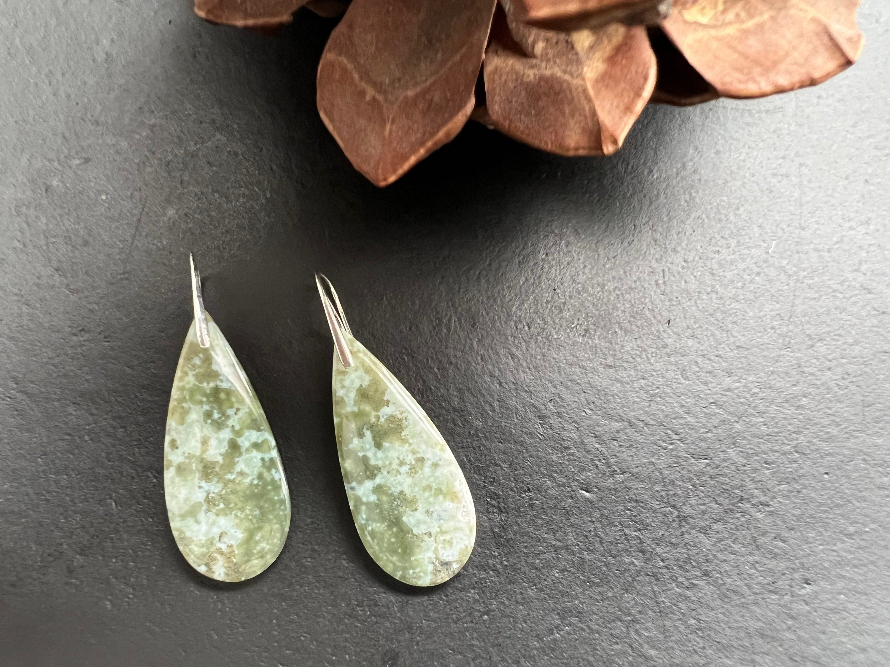 Moss agate earrings / 925 sterling silver French ear wire /natural stone jewelry/ agate earrings gifts for women