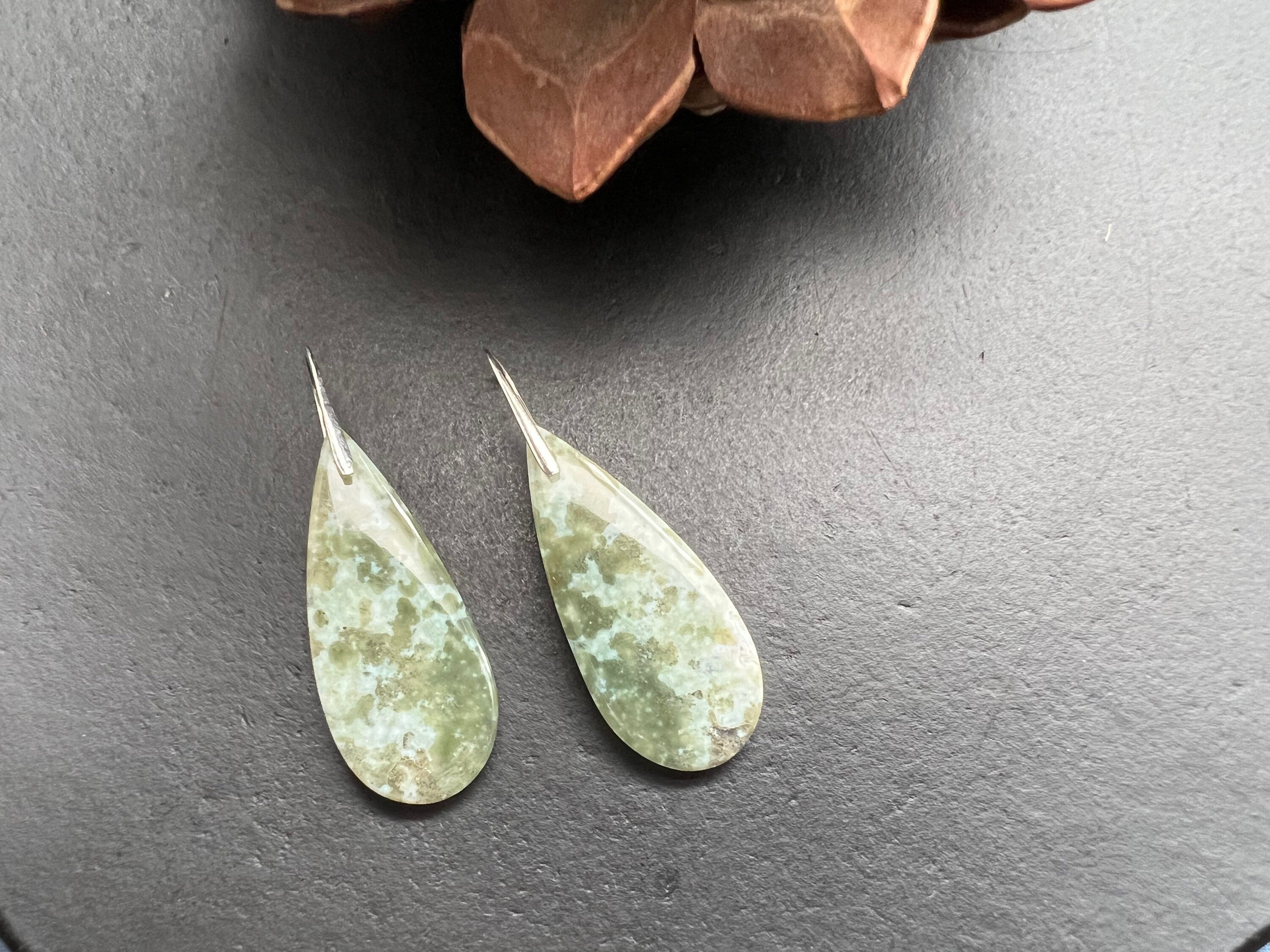Moss agate earrings / 925 sterling silver French ear wire /natural stone jewelry/ agate earrings gifts for women