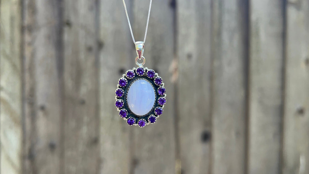 Blue lace agate pendant, Lilac color pendant , gifts for her, 925 sterling silver, amethyst details,layering necklace, natural stone pendant