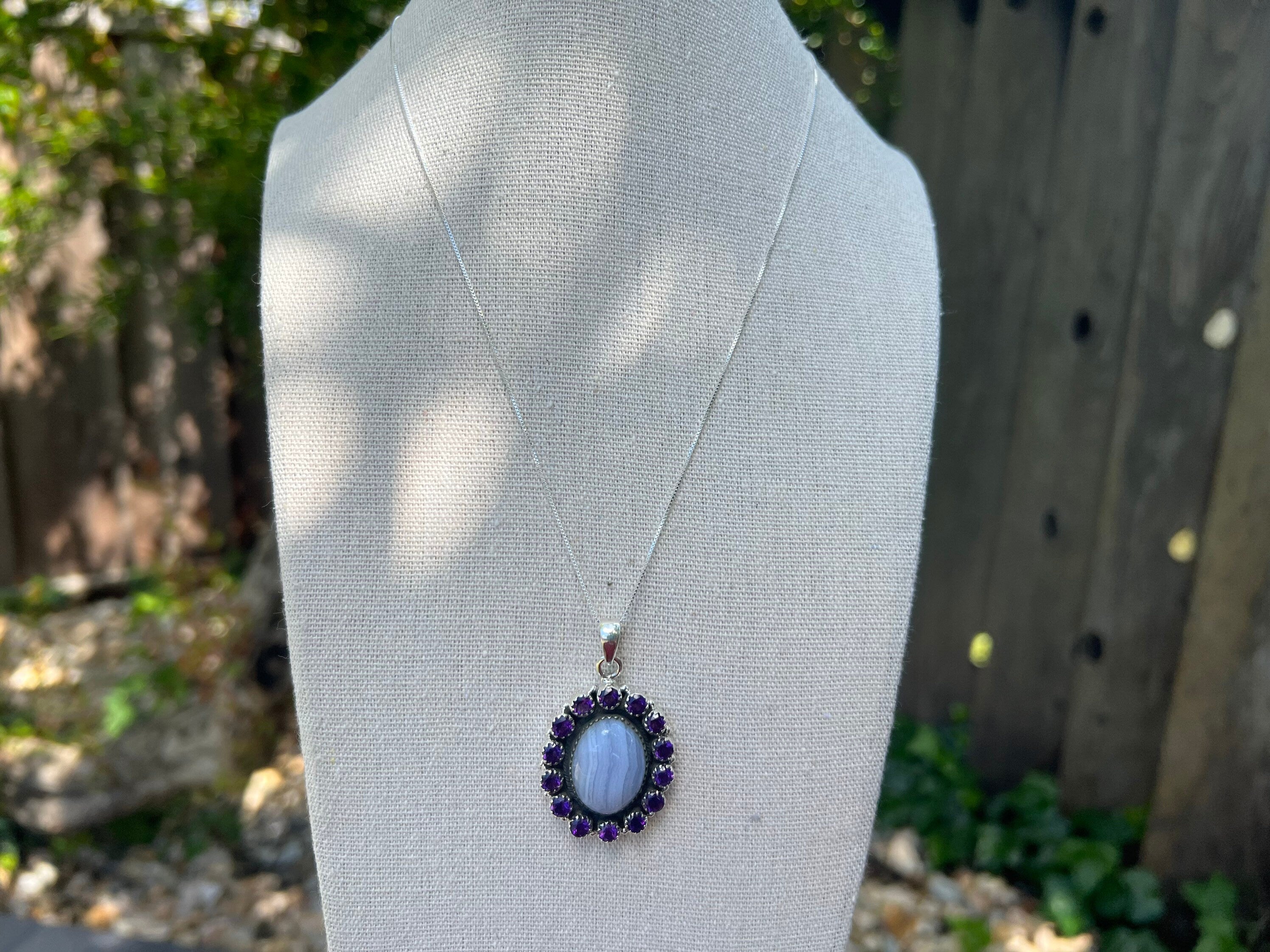 Blue lace agate pendant, Lilac color pendant , gifts for her, 925 sterling silver, amethyst details,layering necklace, natural stone pendant