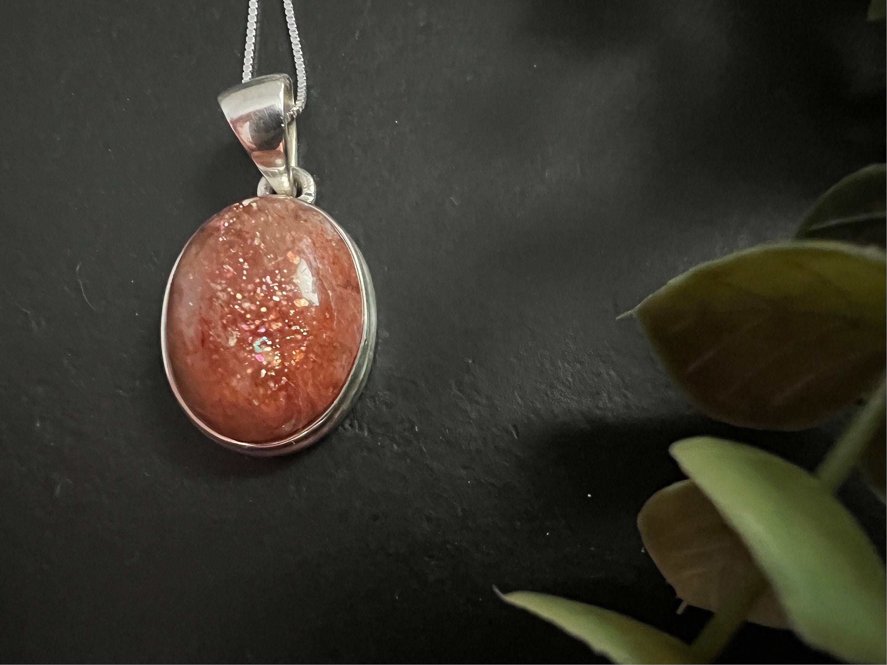Sunstone pendant , gifts for her, layering necklace, 925 sterling silver , natural stone pendant