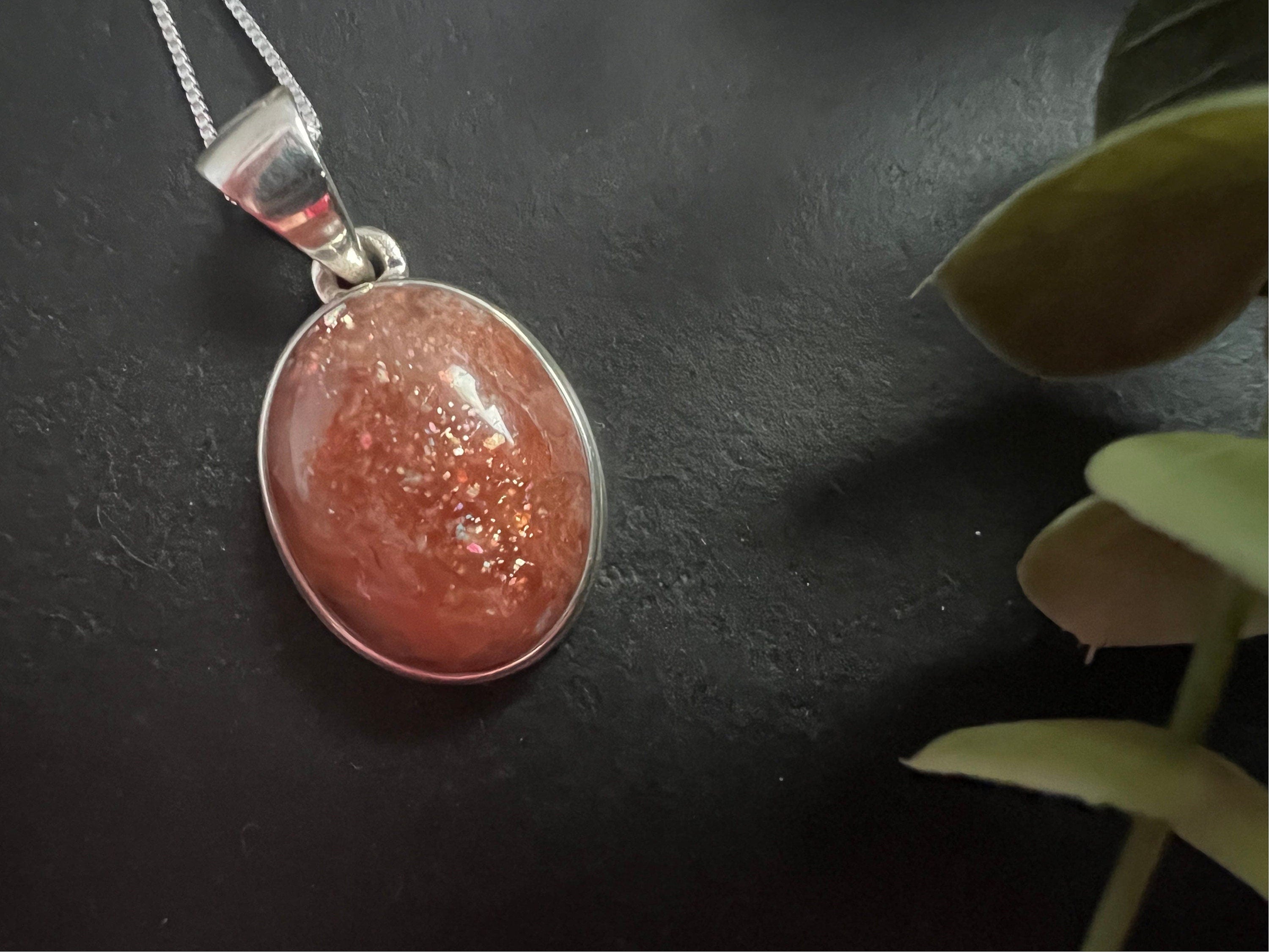 Sunstone pendant , gifts for her, layering necklace, 925 sterling silver , natural stone pendant