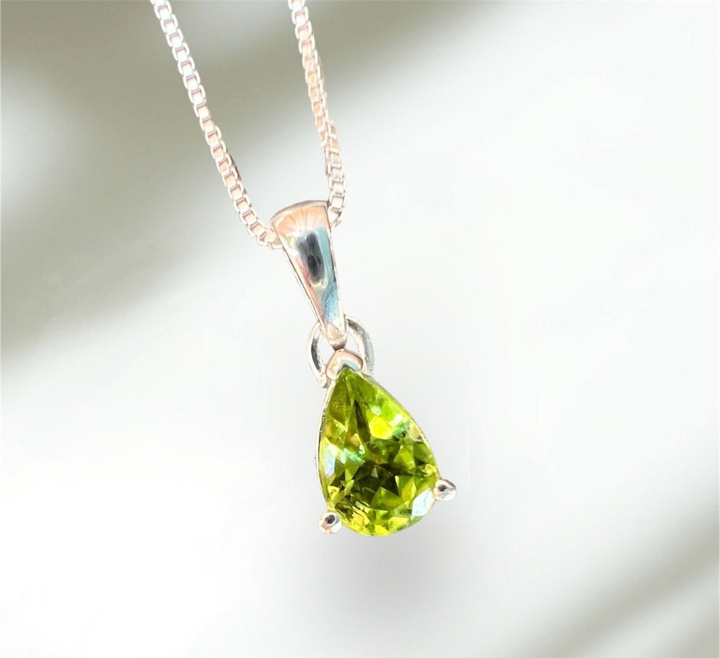 Anxiety relief necklace | Healing crystal necklace | Stress Crystal Jewelry | Meditation jewelry | Panic attack crystal | spiritual amulet
