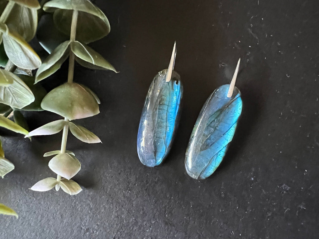 Statement earrings, Labradorite earrings, natural stone earrings, 925 sterling silver ear hooks, blue flasy earrings, gemstone jewelry