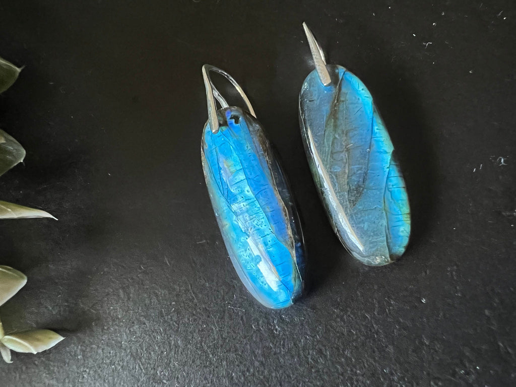 Statement earrings, Labradorite earrings, natural stone earrings, 925 sterling silver ear hooks, blue flasy earrings, gemstone jewelry