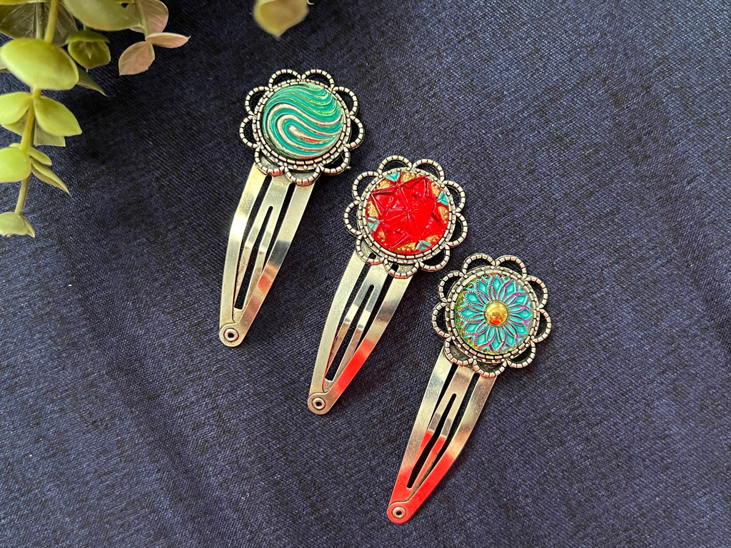 Czech Glass Button hair pins, Boho hair snap pins , Vintage accessories, Czech Glass accessory, Bohemian Hippie
