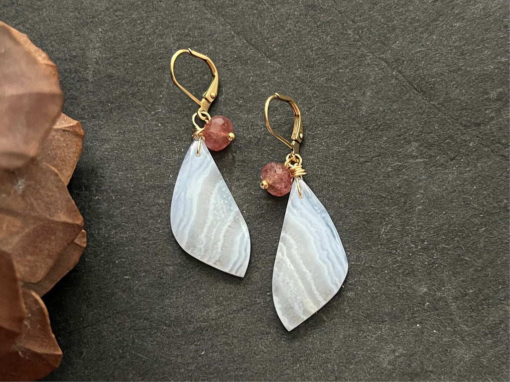 Blue lace agate earrings / periwinkle color earrings / natural stone jewelry/ unique one of a kind/ gifts for women / quartz rondelle / gift