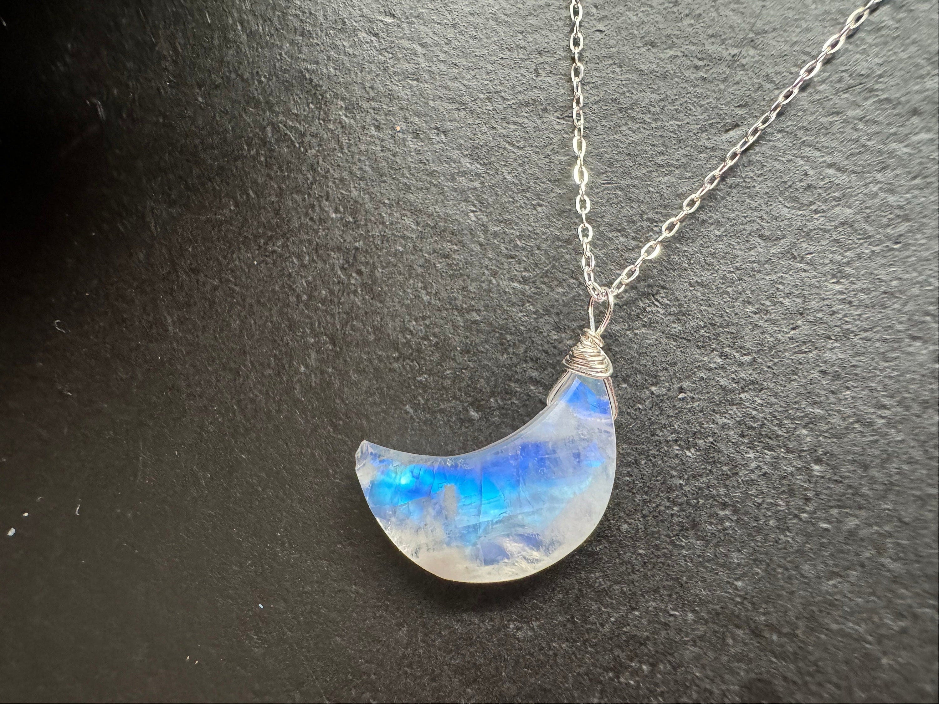 Moonstone pendant, moon pendant, crystal pendant, gemstone necklace, Moon Necklace, crescent moon, June Birthday gift, celestial gift