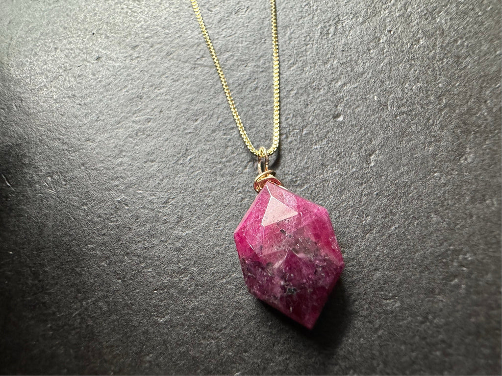 Ruby pendant , gifts for her, layering necklace, 14k gold chain, anti tarnish chain, natural stone pendant, July birthday gift
