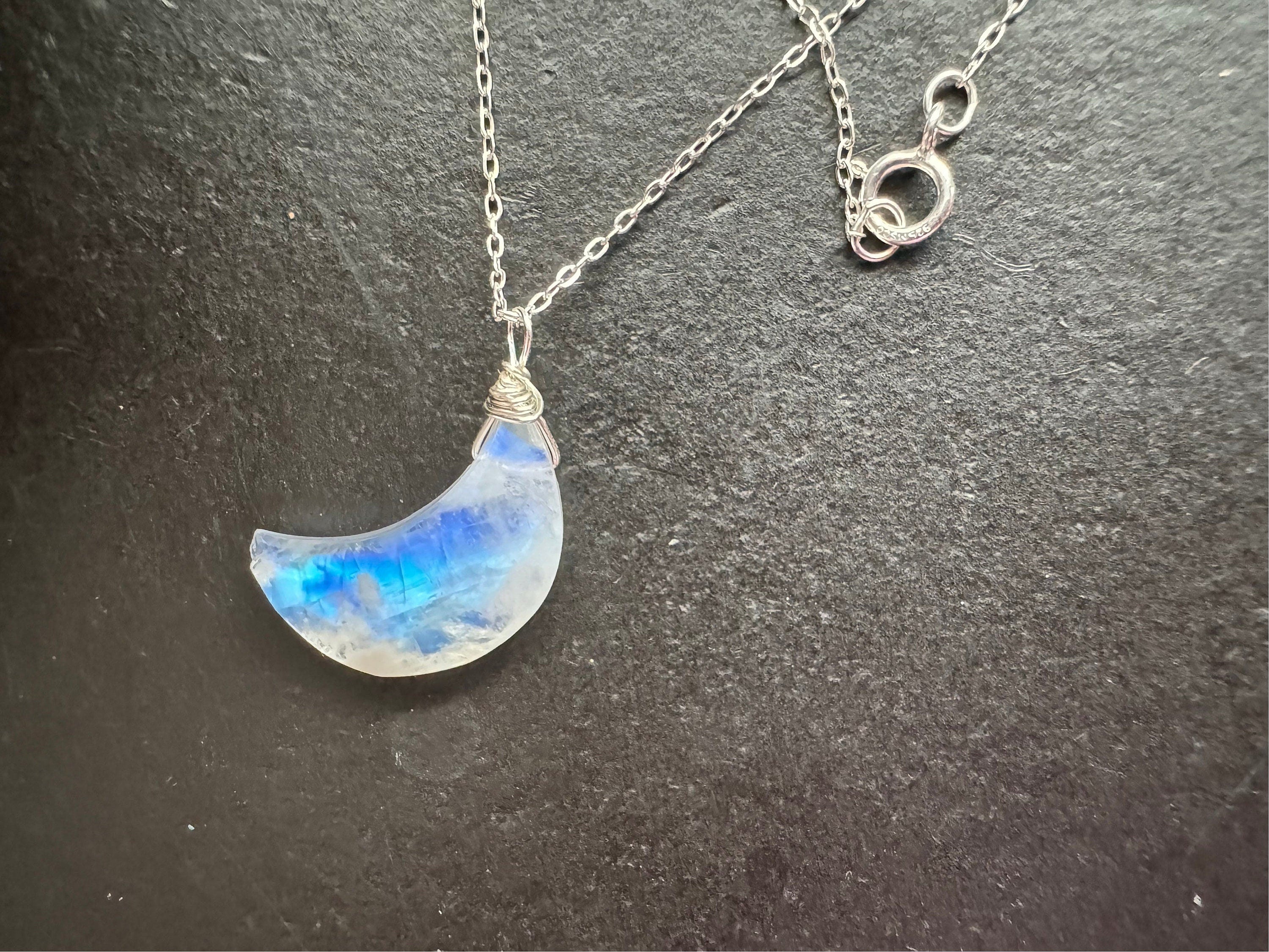 Moonstone pendant, moon pendant, crystal pendant, gemstone necklace, Moon Necklace, crescent moon, June Birthday gift, celestial gift