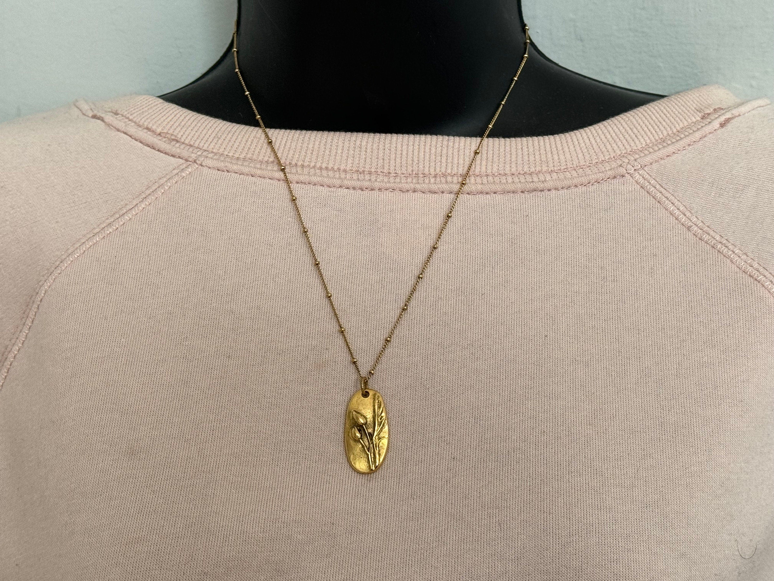 Boho jewelry, Antique gold wildflower pendant, organic oval charm necklace, floral pendant, boho necklace, birthday gift for her
