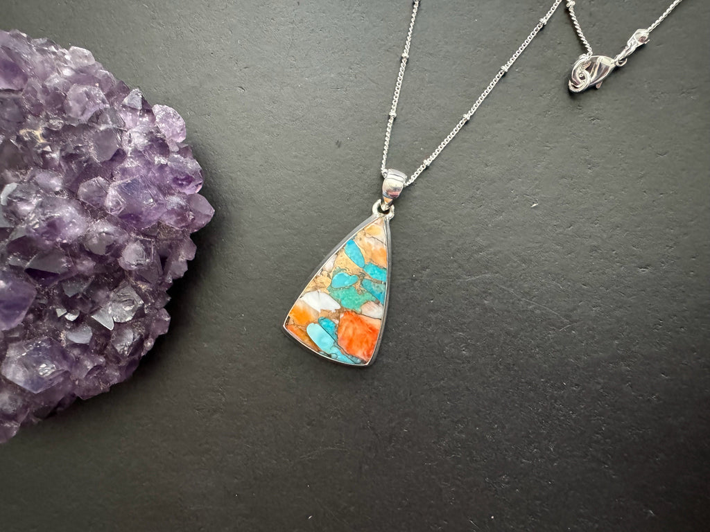 Spiny oyster pendant , layering necklace, 925 sterling silver chain, turquoise pendant