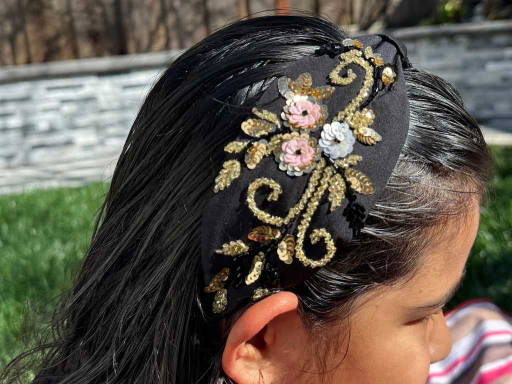 Floral statement headband, Handmade Knot Headband, Wide Knot Headband, Embellished Knot Headband, Seed Bead Headband, gifts for her